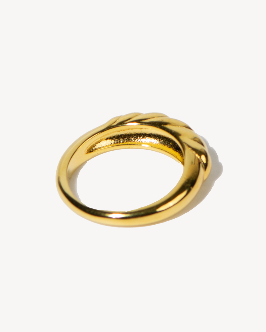 Classic Waveform 18k Gold Vermeil Ring - Deltora